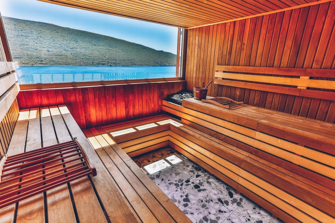 Carine Hotel Kumbor Superior Herceg Novi Zewnętrze zdjęcie